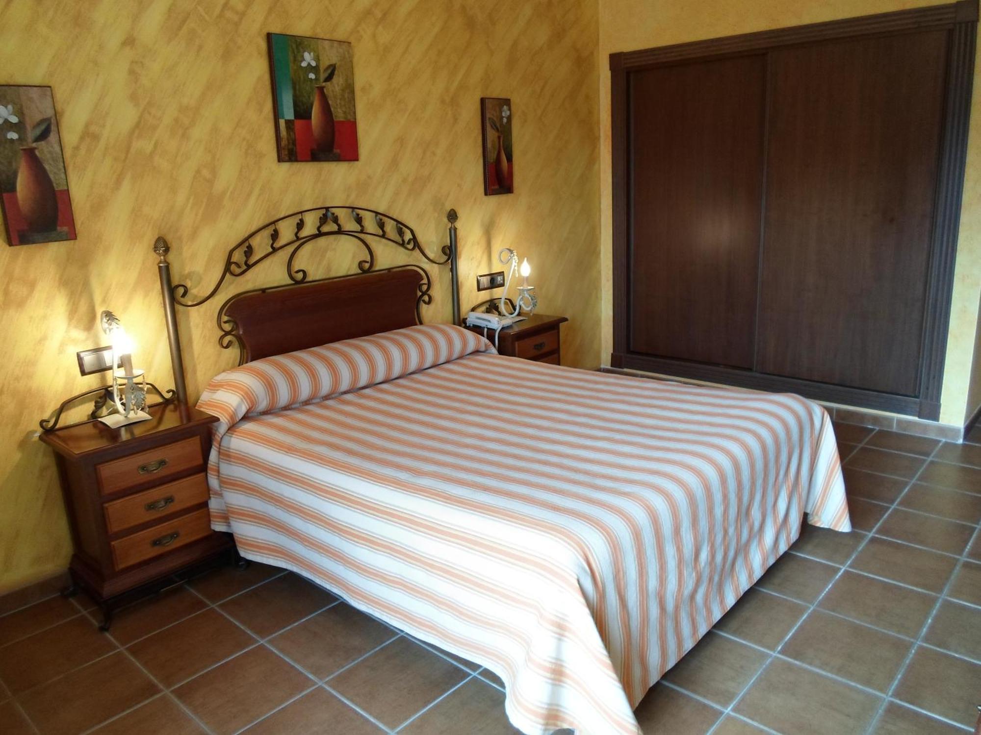 Hotel El Doncel Atarfe Стая снимка