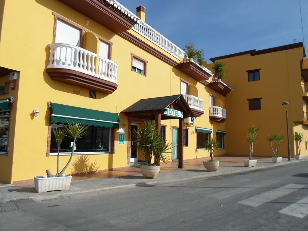 Hotel El Doncel Atarfe Екстериор снимка